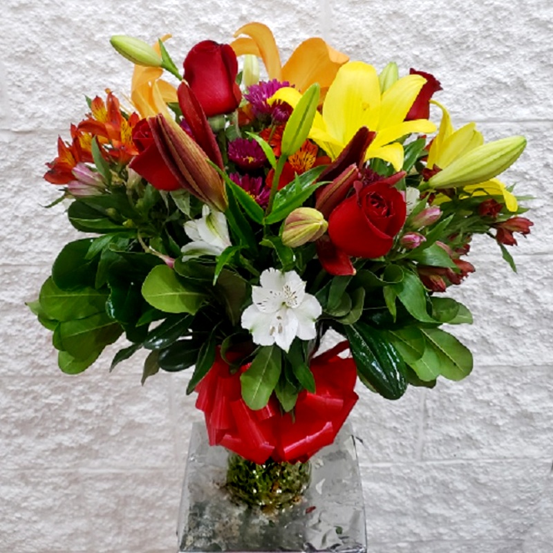 Envio y venta de flores ,rosas, plantas,arreglos florales ,regalos y desayunos a domicilio con delivery gratis en la Ciudad Autonoma de Buenos Aires y con costo de env�o en localidades del Gran Buenos Aires asi como delivery de flores y plantas a trav�s de florerias asociadas en todas las provincias de la Argentina, Buenos Aires, la Pampa, Tucuman, La Rioja, R�o Negro, Entre Rios, Corrientes, Misiones, Neuquen, Chubut, Tierra del Fuego, Santa Cruz, San Luis, Mendoza, Cordoba, Jujuy, Formosa, Santiago del Estero, Salta, Chaco, Catamarca ,San Juan, y ademas realizamos el delivery de flores ,coronas,palmas , plantas y regalos a todas las ciudades de Argentina, Mar del Plata, C�rdoba, Buenos Aires, con cargo en Santa Rosa, La Plata, Bella Vista, Neuquen, Pilar, Paran�, Posadas, Resistencia, Cipolleti y mas de 300 ciudades y localidades en todo el territorio de nuestro pa�s, asi como tambien tenemos la posibilidad de enviar flores a casi todo el mundo en cuestion de horas